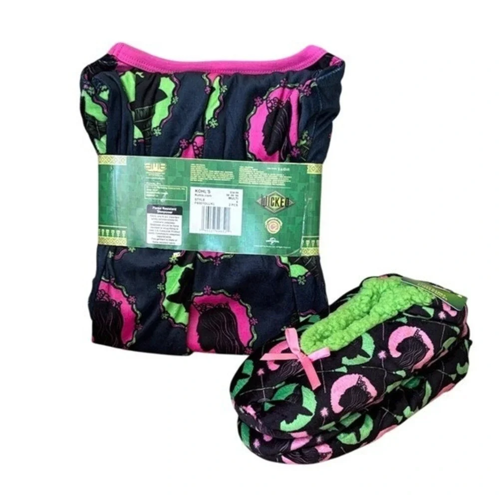 Wicked Kids 2-Piece Cozy Pajama Set SZ 6T & Matching Fuzzy Slippers NEW